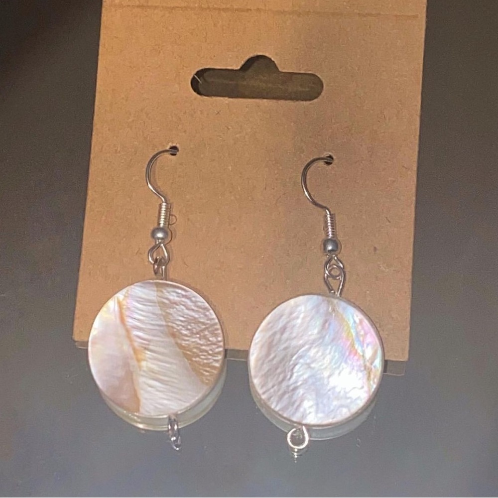 Shell earrings